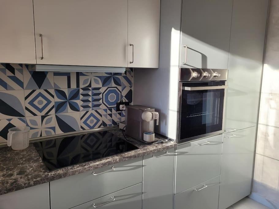 Bilocale: 5 Minuti Dall'Ariston Sanremo Esterno foto